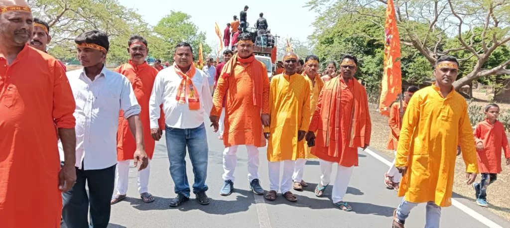 बेंगाबाद के हरिला में कलशयात्रा के साथ नौ दिवसीय शिव प्राण प्रतिष्ठा महायज्ञ शुरू