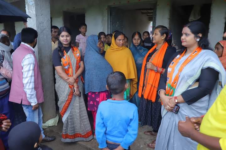 भाजपा प्रत्याशी मंजू देवी ने चलाया जनसंपर्क अभियान